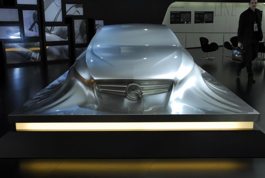  Mercedes-Benz CLS-Class Sculpture 2010 года  (фото 28 из 29)